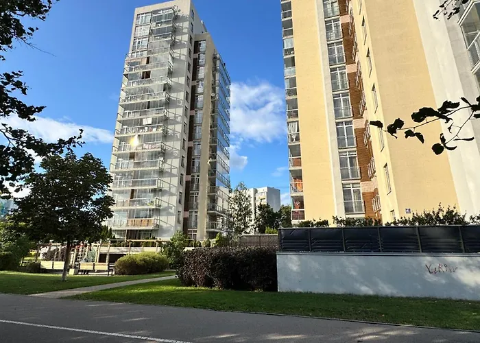 Metropolia Deluxe Apartment *